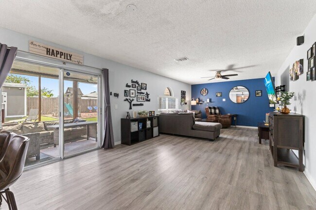 Photo - 3861 SW Chaffin St