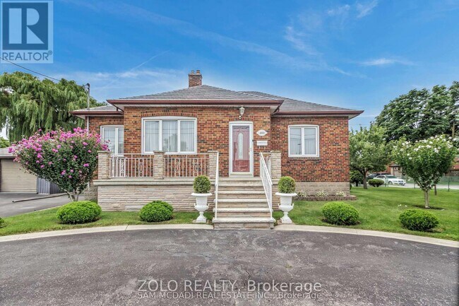 Photo - 469 Evans Ave.