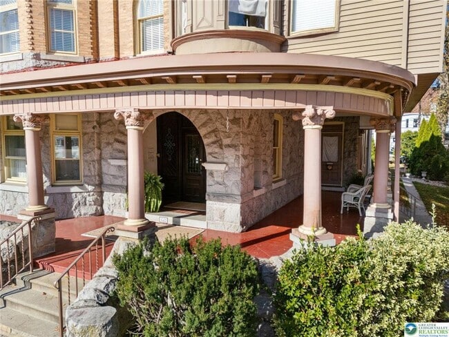 Photo - 1505-1509 Hamilton St