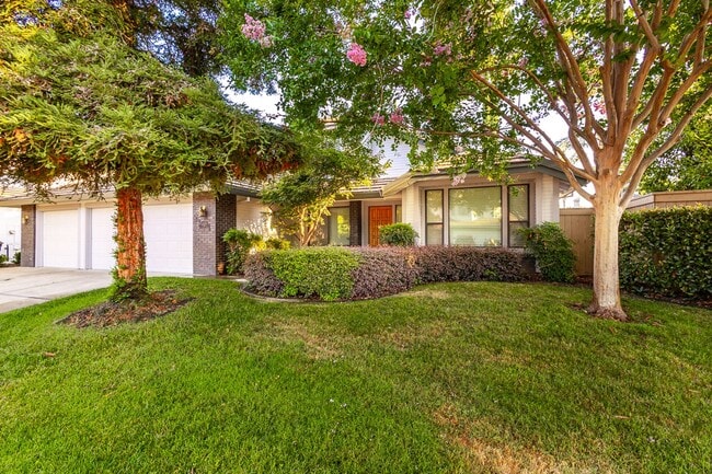 Photo - Gold River Home, Immaculately Kept with Beautifully Landscaped Backyard