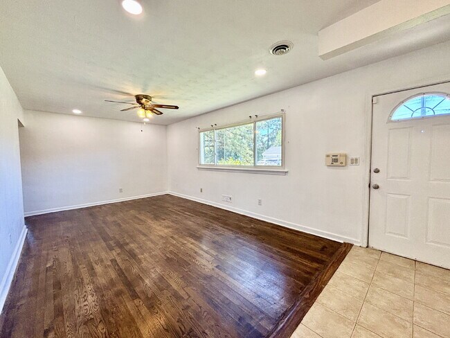 Photo - Gorgeous Updated Home in Virginia Beach!