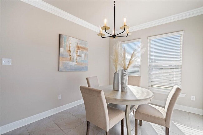 18 Hydrangea Blvd