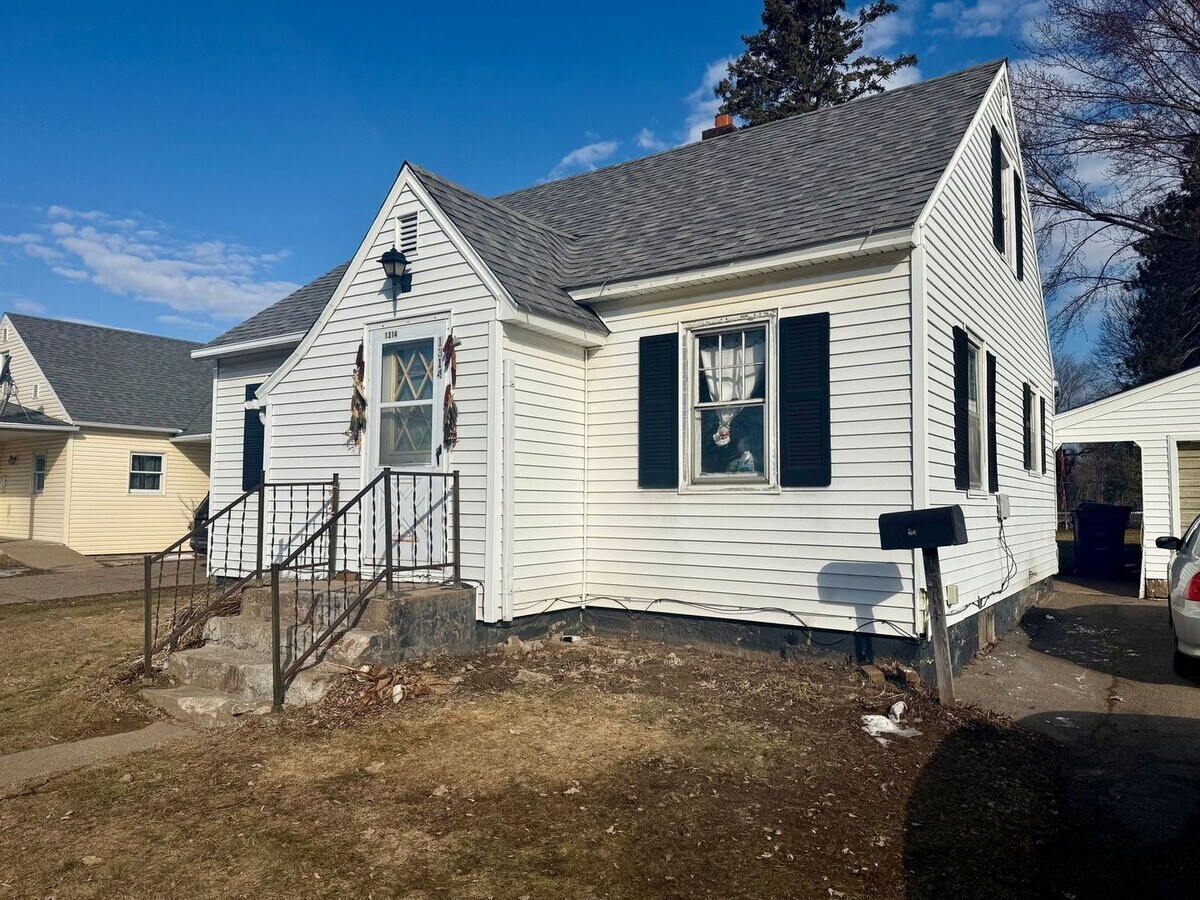 4 Bed 1 Bath Single Family Home in Wausau - 4 Bed 1 Bath Single Family Home in Wausau
