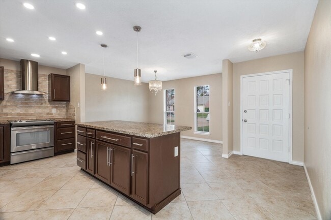 Photo - 7218 Foxway Ln