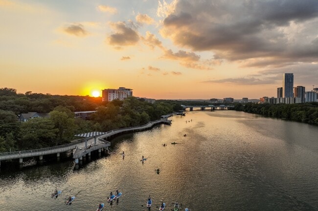 Photo - Berkshire Riverview