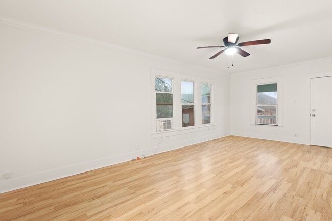 Photo - 4728 Avenue R 1/2