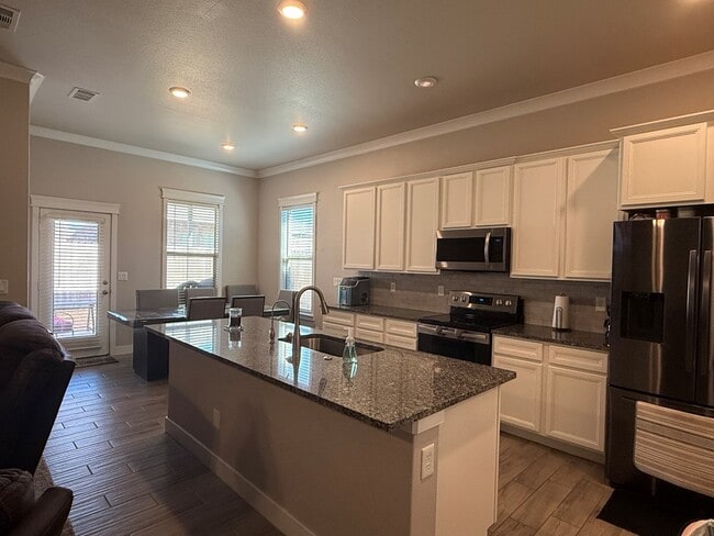 Photo - 1 Cheyenne Ct