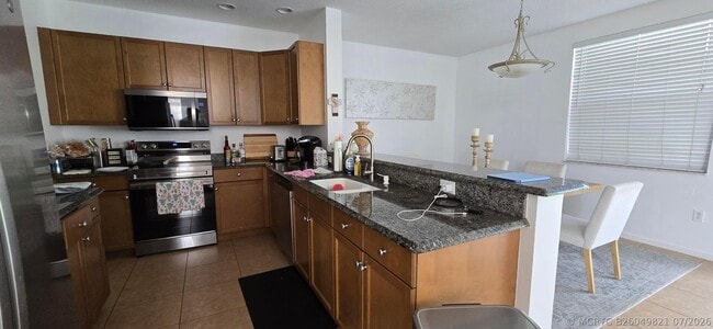Photo - 9138 Dupont Pl