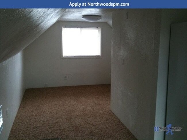 Photo - Charming upstairs studio. Close to shopping