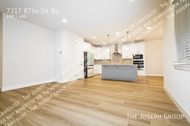 Photo - 7317 87th Dr NE
