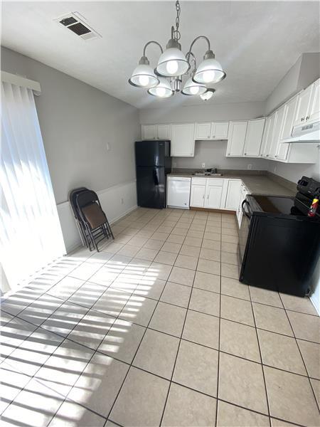 Photo - 149 Becky St