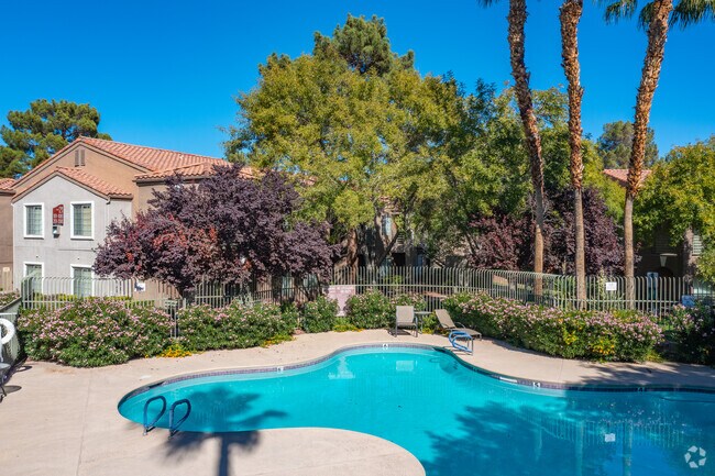 Photo - Isla At South Shores