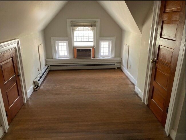 Photo - Now Leasing — 312 South Upper Street, Lexi... Unidad 3