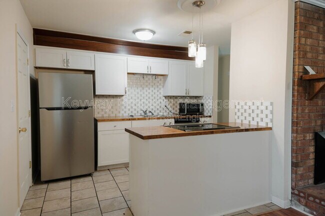 Photo - 2841 Pheasant Dr