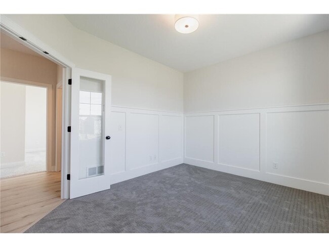 4817 127th Cir NE