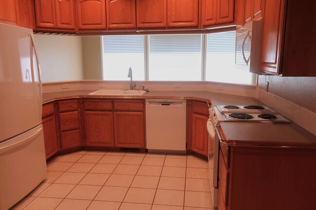 Photo - 466 Lower Daniels Dr