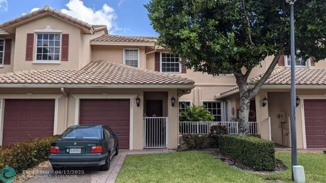 Photo - 3409 Lakeside Dr Townhome