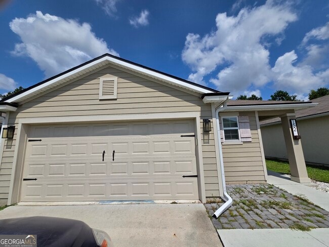Photo - 152 Ashwood Cir