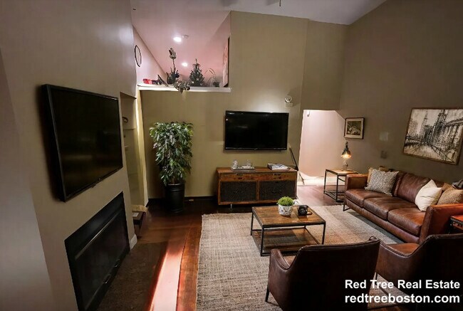 Photo - 85 Brainerd Rd
