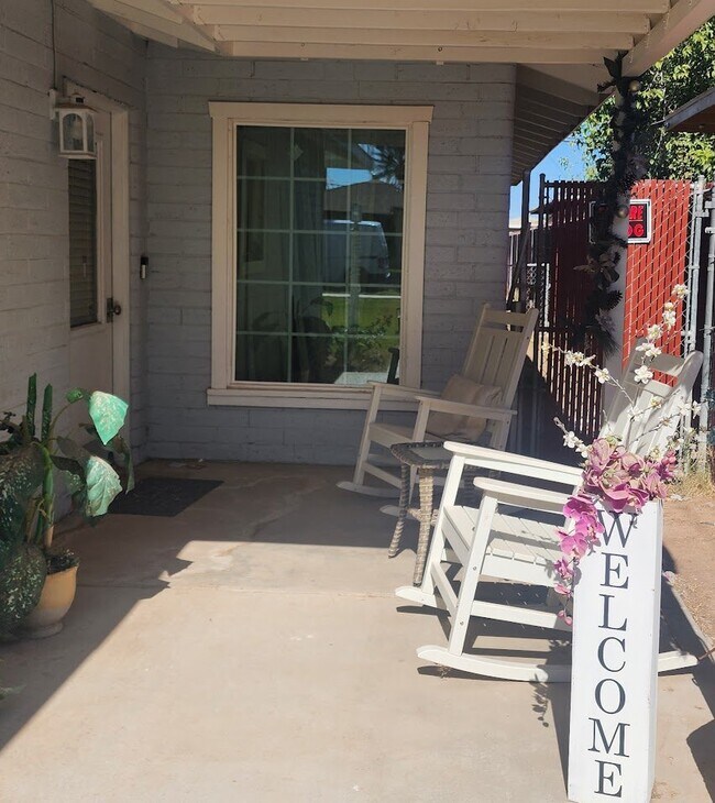 Photo - 419 N 2nd St