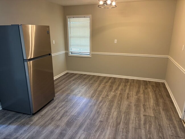 Photo - 1507 Celia Dr