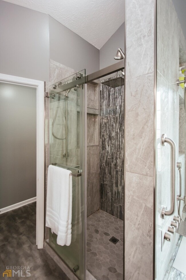 Photo - 137 Bristol Woods Dr