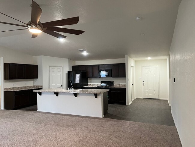 Photo - 5 BEDROOM HOME!
