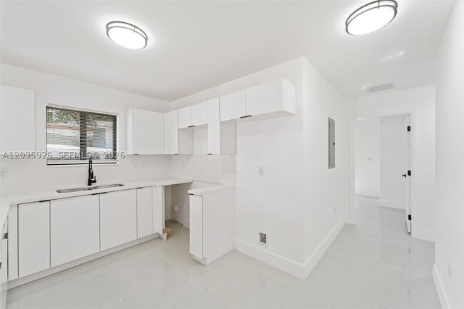 1556 NW 68th Terrace