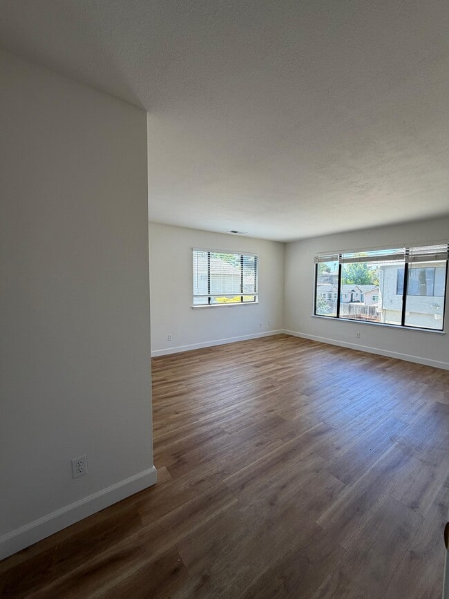 Photo - 713 Frederick St