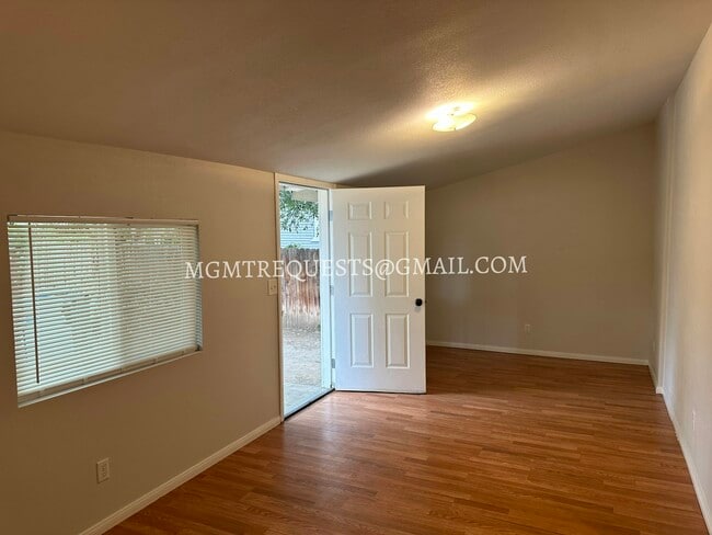 Photo - 3374 Lime St Unit 1/2