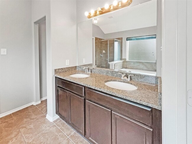 Building Photo - 20419 Canton Trce