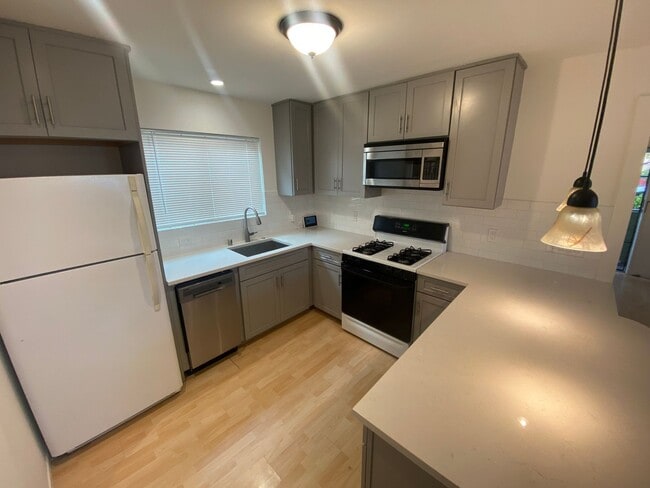 Photo - Charming Oakland Home in Desirable Neighborhood