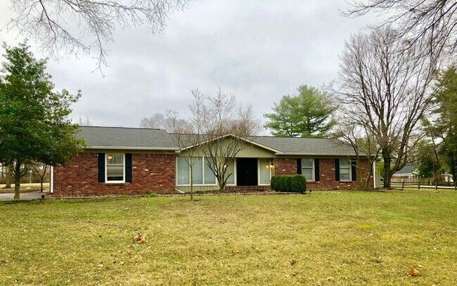 3 Bedroom Home in Carmel Clay School District - 3 Bedroom Home in Carmel Clay School District