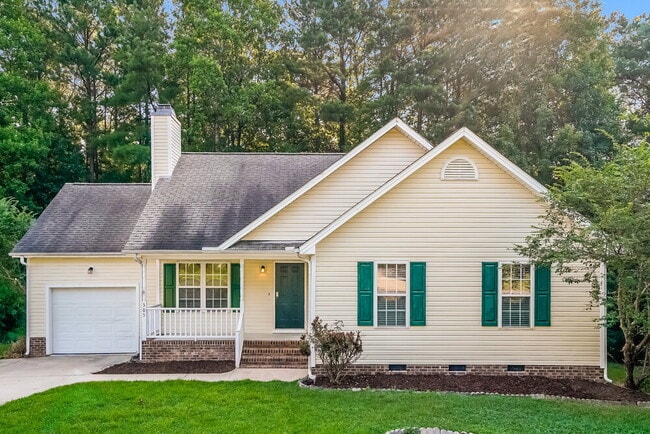 Building Photo - 305 Wood Green Dr