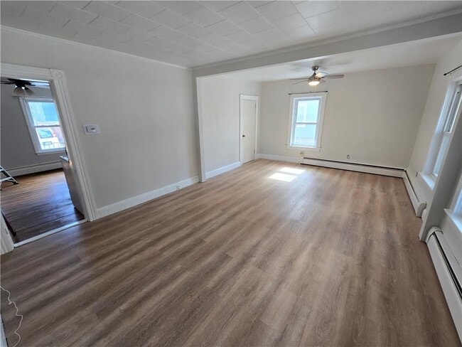 Photo - 1019 Victory Hwy