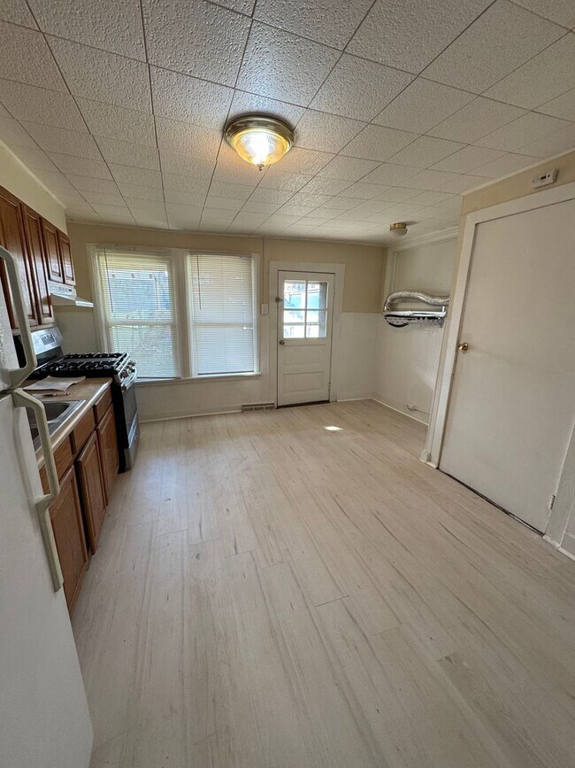 Photo - 1014 Chestnut St