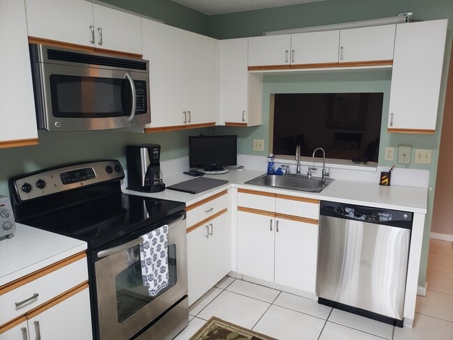 Photo - 15011 Ashland Cir Unit 31