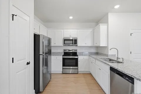 Photo - 13827 Enzo Gate Unit 101