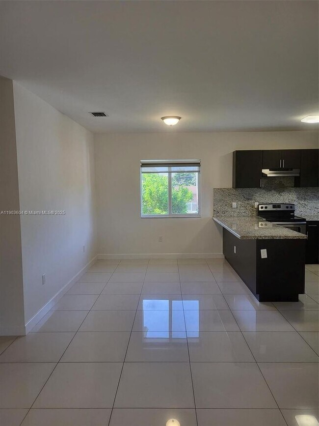 Photo - 1027 SW 11th Ave