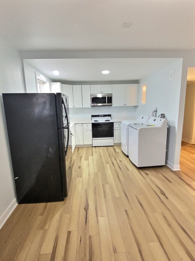 Photo - 1326 Oak Tree Ln