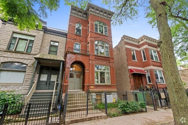 Building Photo - 2041 W Potomac Ave Rental