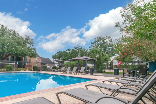 The Arts Apartments at Bluebonnet Place