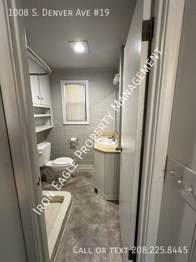 1008 S Denver Ave Unit 19