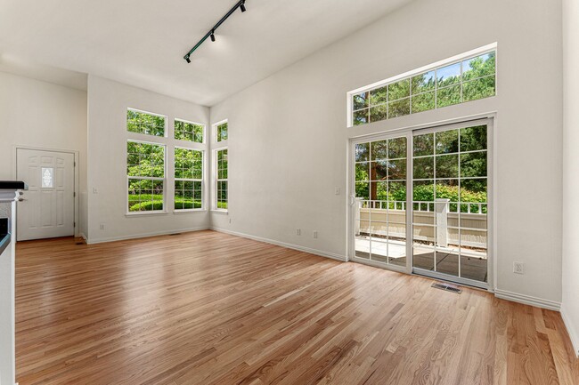 Photo - Gorgeous Townhome With 2-Car Garage and Ce...