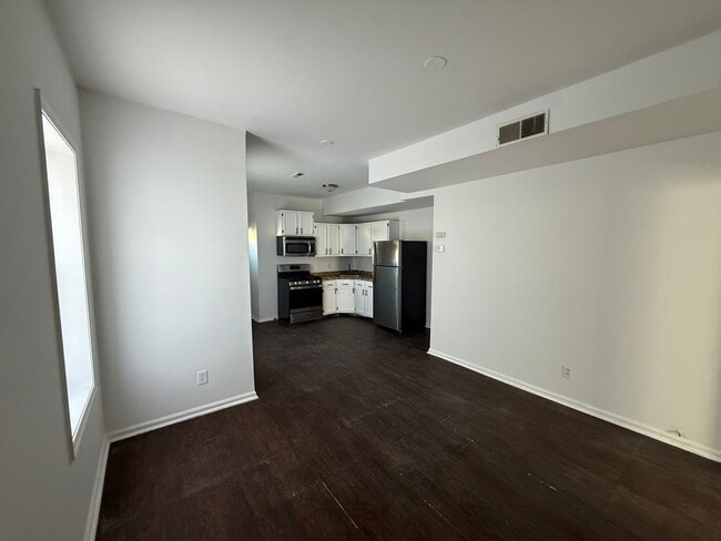 Photo - Freshly updated 2-bedroom unit, $1,500.00, Southbridge neighborhood, Wilmington