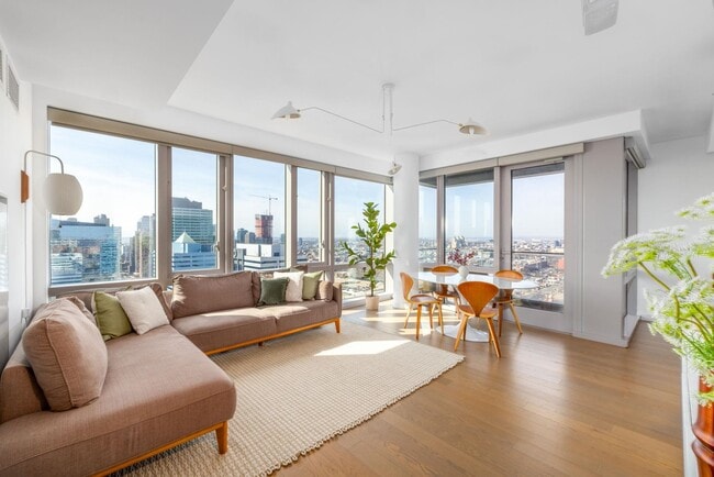 Photo - 75 Park Ln S Unit 3507