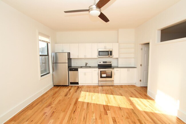Building Photo - Beautiful 1 bedroom in great location in fishtown Unit 3