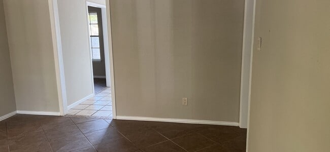 Photo - 3 bedroom 2 bathroom! HOUSING ACCEPTED!