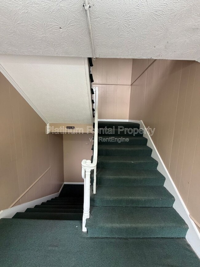 Photo - 335 Winding River Dr Unit H