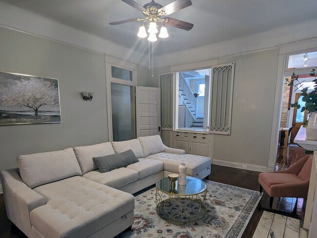 Photo - 5107 Dryades St